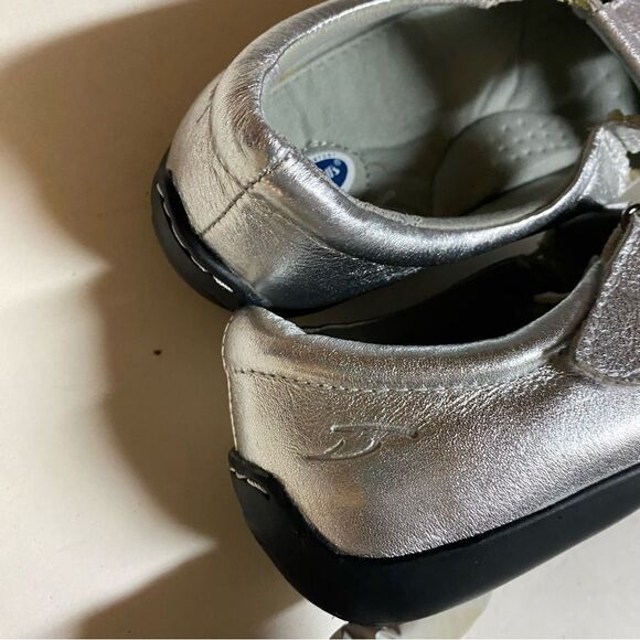 Dr. Scholl's metallic Silver leather Shoes Double Air Pillo Insole Flats 10 - Picture 6 of 10